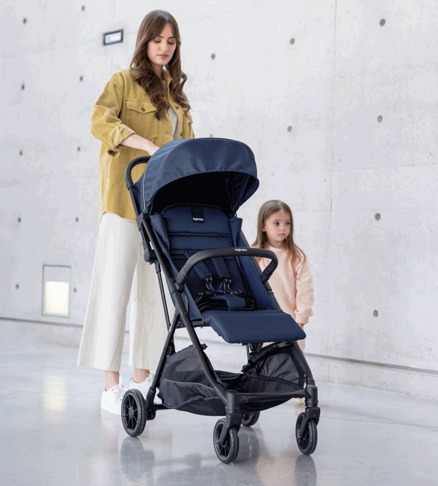 Inglesina Now Stroller – Ultra-Compact, Self-Folding, Magic Fold