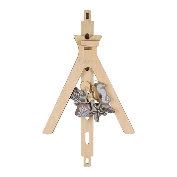 Quax Tipi Activity Arch With 5 Knitted Toy Umi Playmat