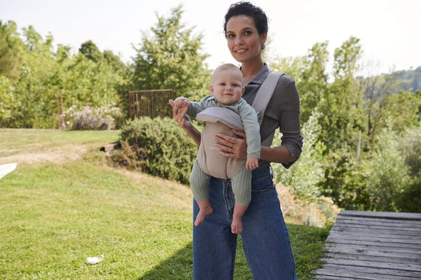Inglesina Front Ergonomic Baby Carrier Beige Walking Comfortable