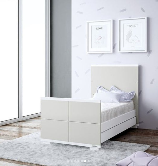 Trama Cot Bed Chocolate With Drawer, Solid Pine Luxury Crib