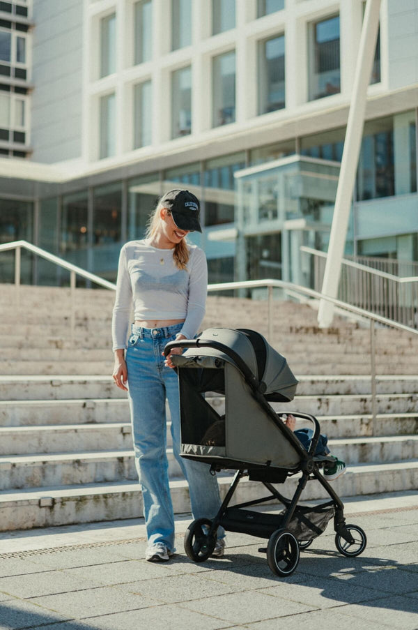 Quax buggy stroller easy fold