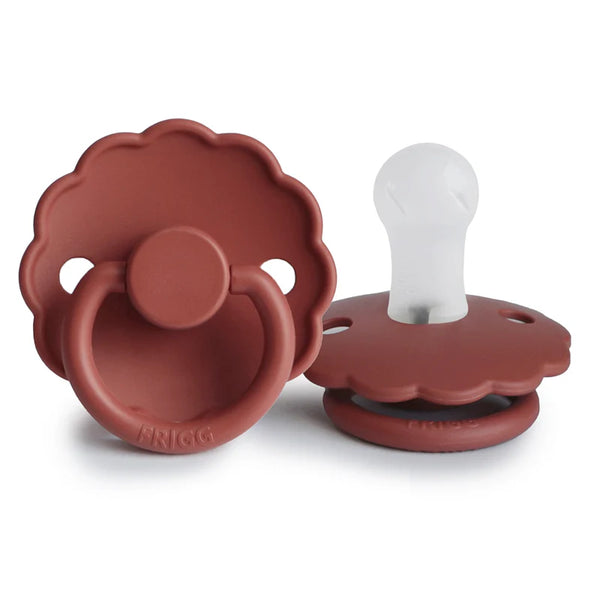 FRIGG Daisy Silicone Pacifier 0-6M 1-Pack Baked Clay
