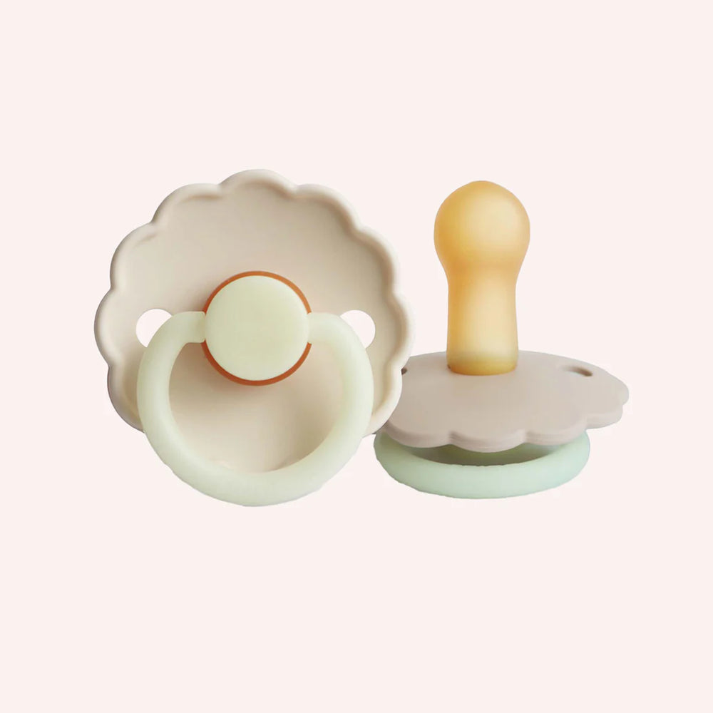 FRIGG Daisy Night Latex  Pacifier 0-6M 1-Pack Cream