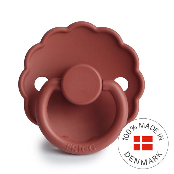 FRIGG Daisy Silicone Pacifier 0-6M 1-Pack Baked Clay