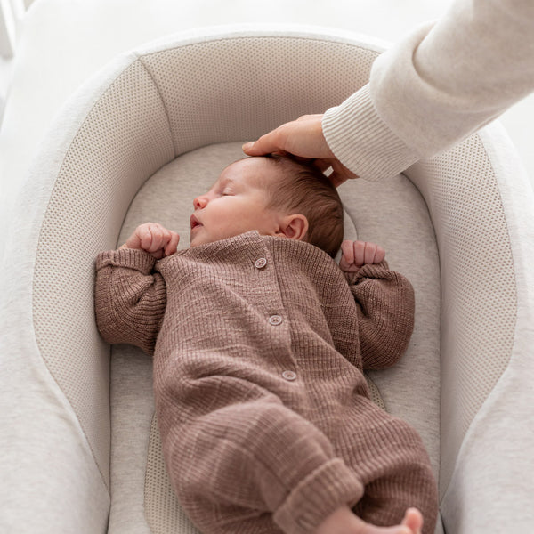 Inglesina Welcome Pod™ – Newborn Baby Nest for Safe Sleep, Playtime, and Development