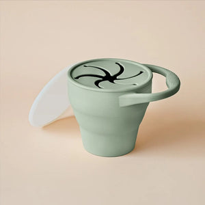 Moonkie Silicone Snack Cup – Spill-Proof