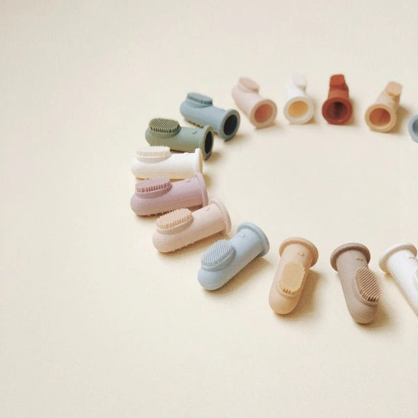 Moonkie Baby Finger Toothbrush – Soft Silicone Gum & Teeth Cleaner (2-Pack, 0M+)