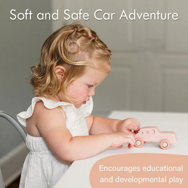 Moonkie Classic Racer – Soft Silicone Push &amp; Go Toy