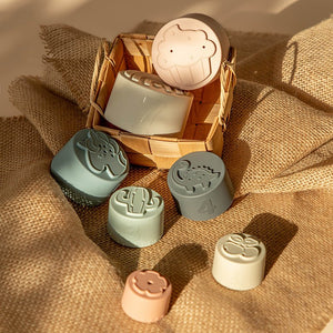 Moonkie Silicone Baby Stacking Cups – 7 Piece Soft Teething &amp; Bath Toy Set (6M+)