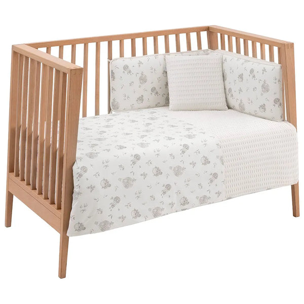 Cambrass Globe Crib Bedding Set – Beige
