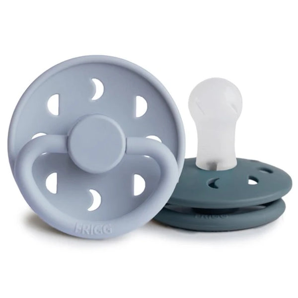 FRIGG Moon Phase Latex  Pacifier 0-6M 2-Pack Powder Blue/Slate