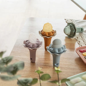 Moonkie Silicone Baby Fruit Feeder with Freezer Tray – (2-Pack, 4M+)