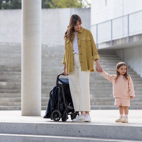 Inglesina Now Stroller – Ultra-Compact, Self-Folding, Magic Fold