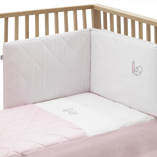 Cambrass 2-Piece Crib Bedding Set – Reversible Bedspread & Padded Bumper with Embroidered Cushion