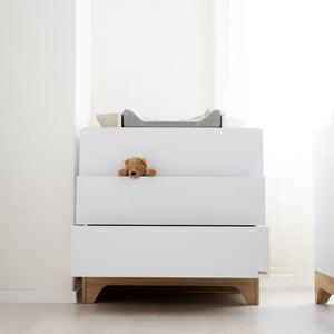 Faktum Lumina White full nursery bedroom