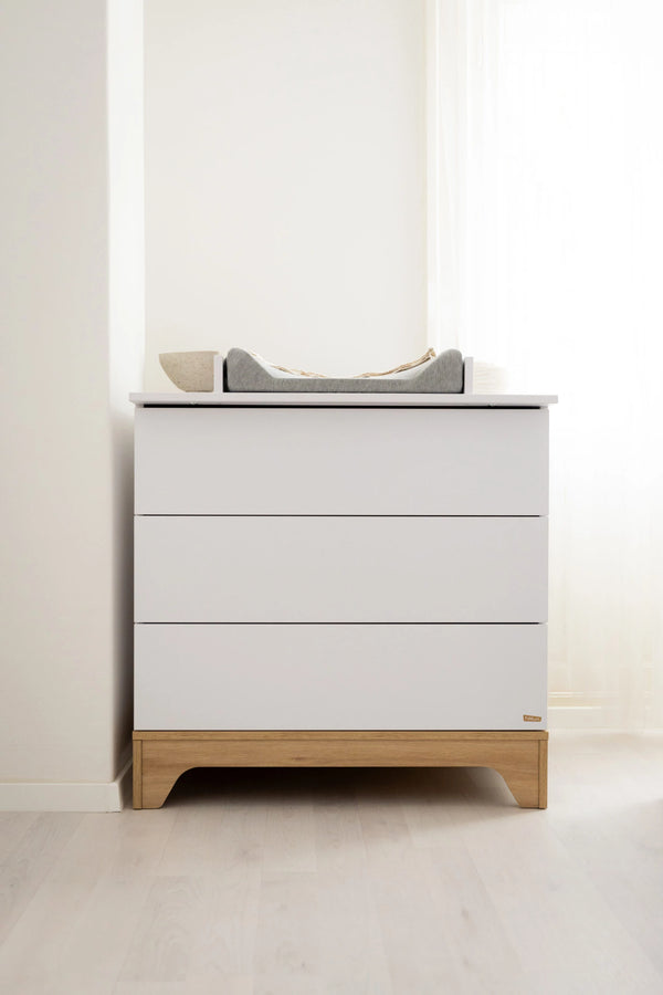 Faktum Lumina White 3-Drawer Chest – Modern Nursery Storage