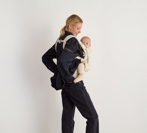 Anex Whiz-Hug Ergonomic Baby Carrier Cloud – Newborn to Toddler